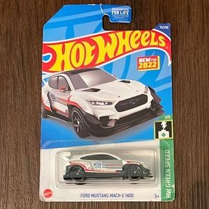 Ford Mustang Mach-E 1400 Hot Wheels New For 2022